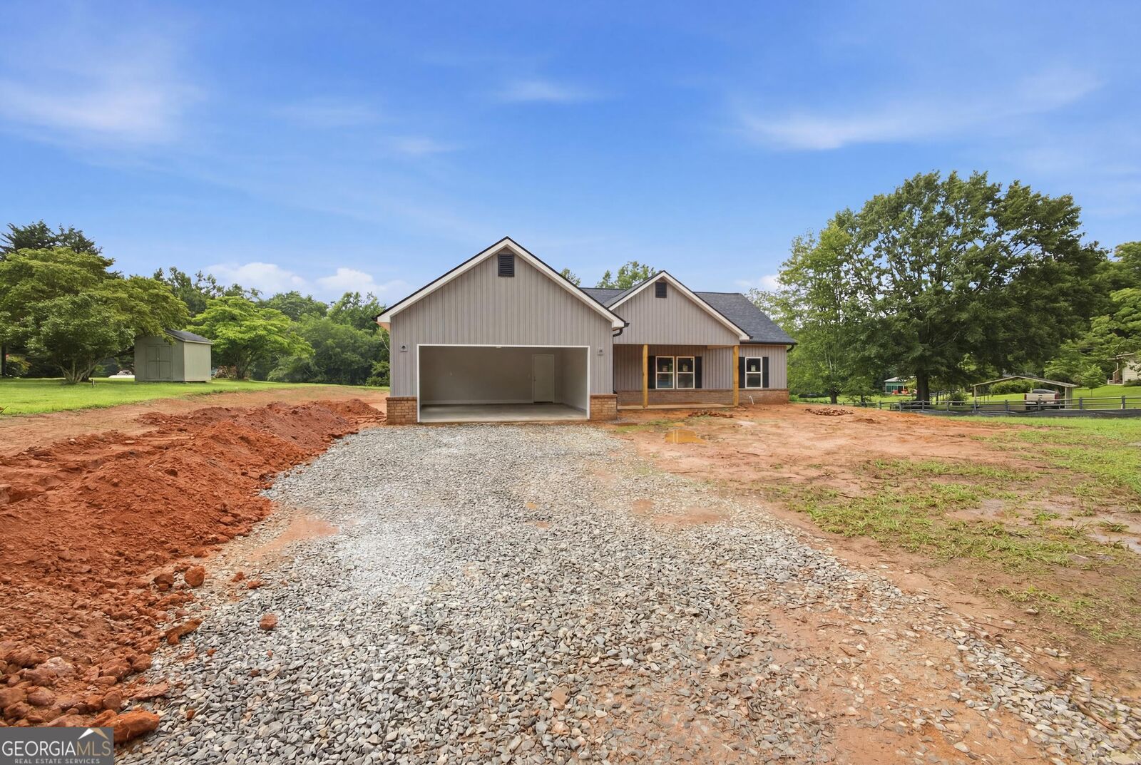 Property Photo: 2967 State Hwy 105 GA 30535