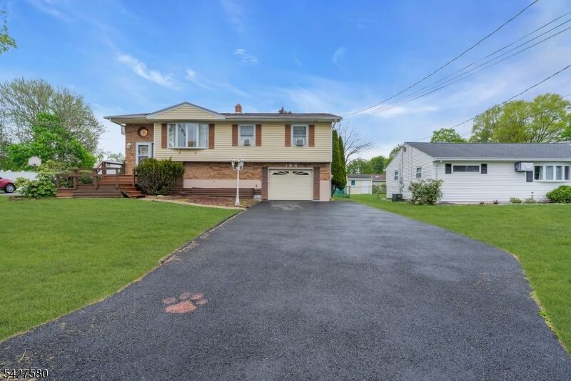 Property Photo:  106 Louis Ln  NJ 07840 