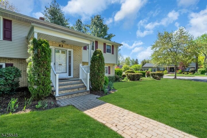 Property Photo:  63 Ronald Terrace  NJ 07081 
