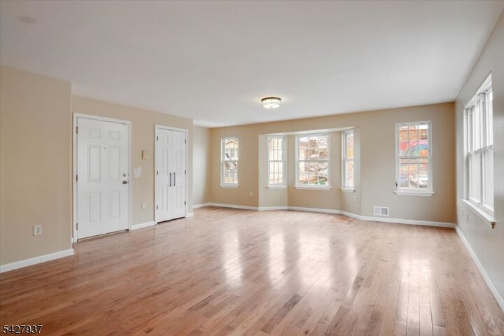 Property Photo: 150 N Munn Ave NJ 07017