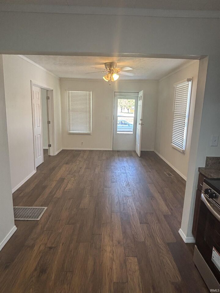 Property Photo:  4701 Pollack Avenue  IN 47714 