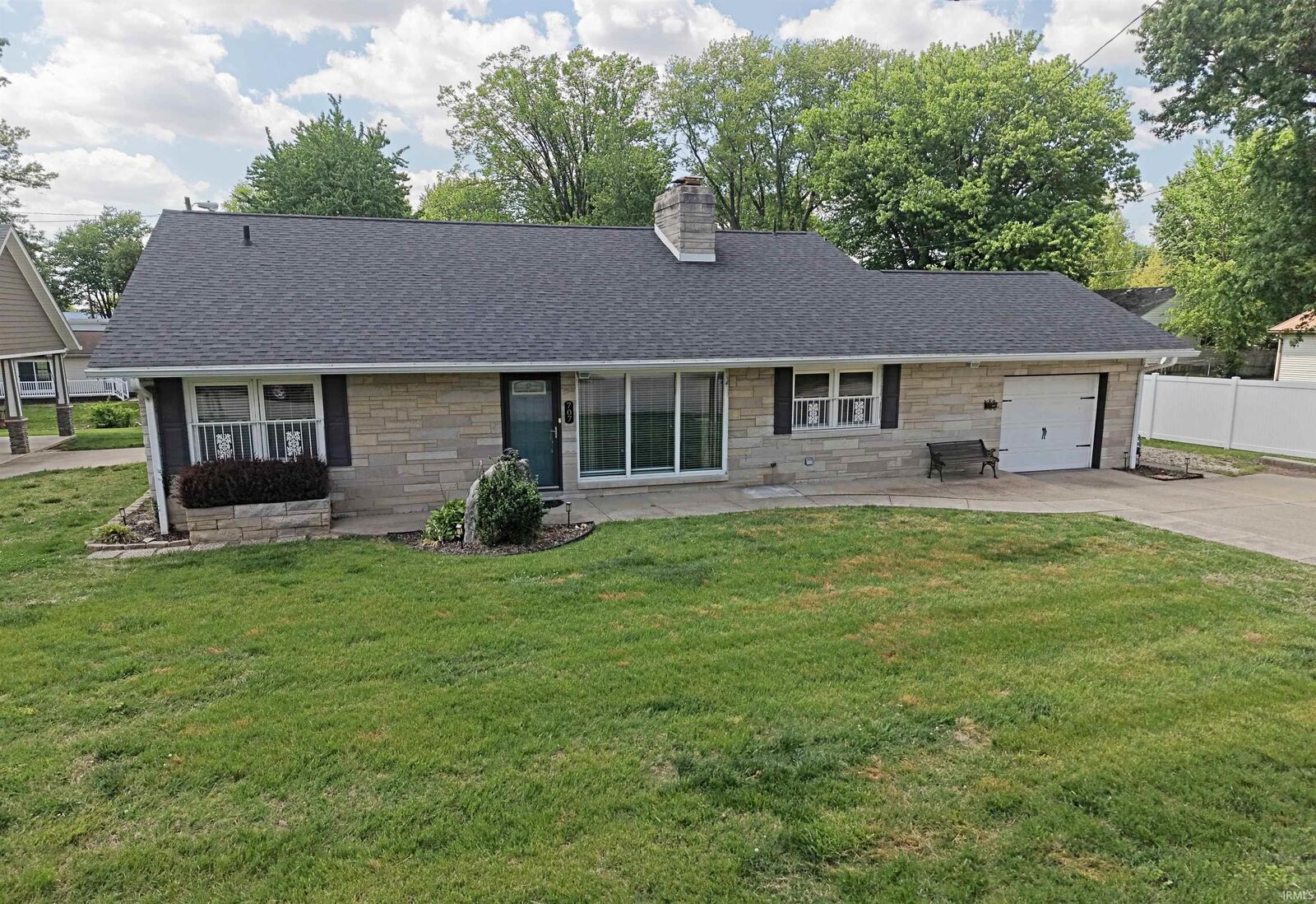 Property Photo:  707 N Line Street  IN 47553 
