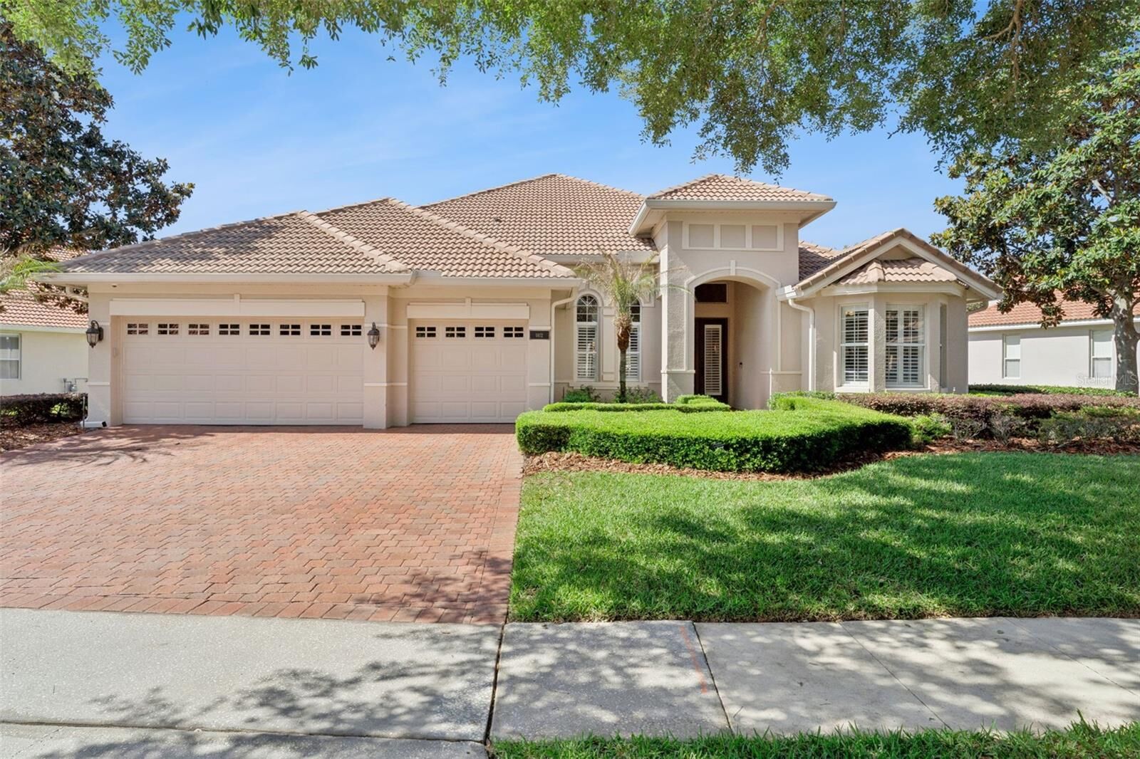 Property Photo: 1412 Glenheather Drive FL 34786
