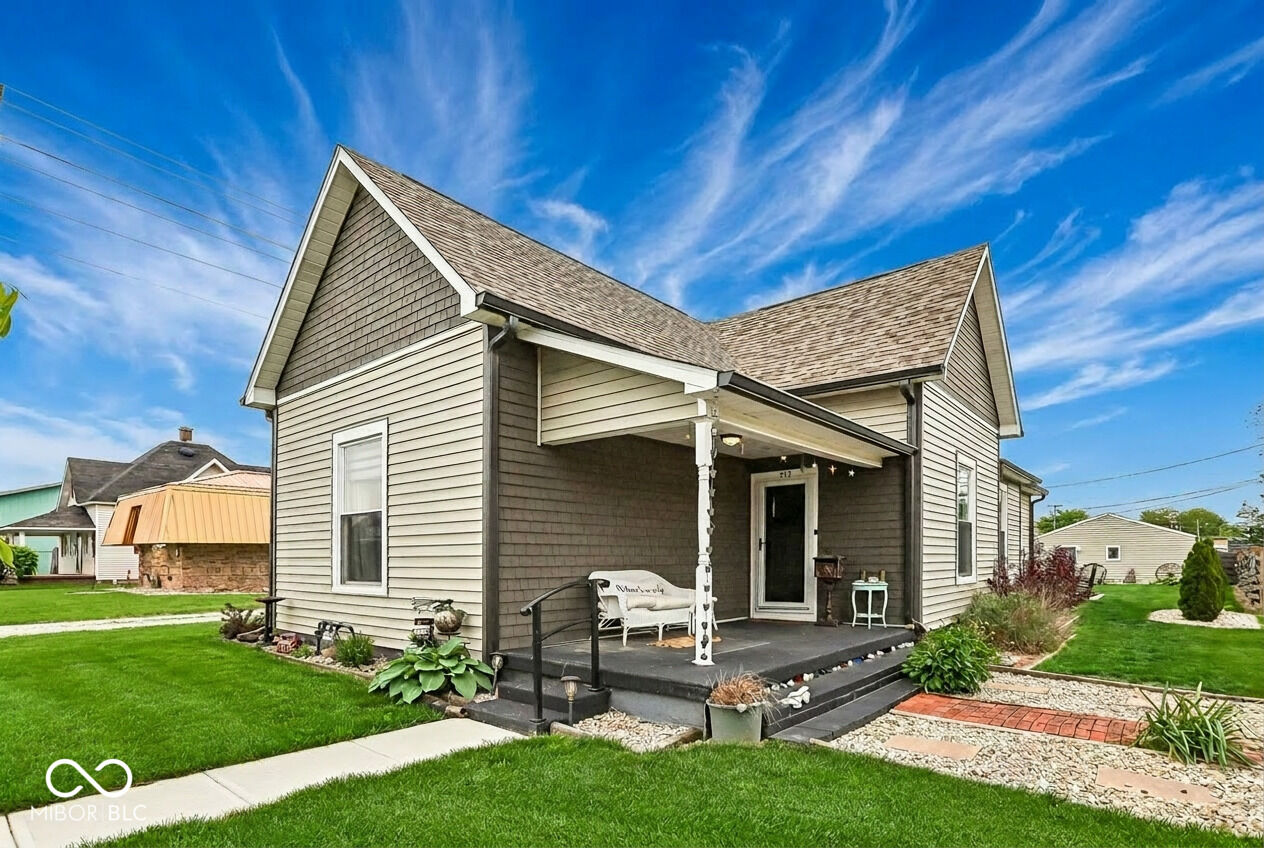 Property Photo:  515 N West Street  IN 46072 
