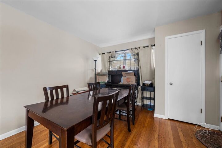 Property Photo: 335 Silver Street IL 60123