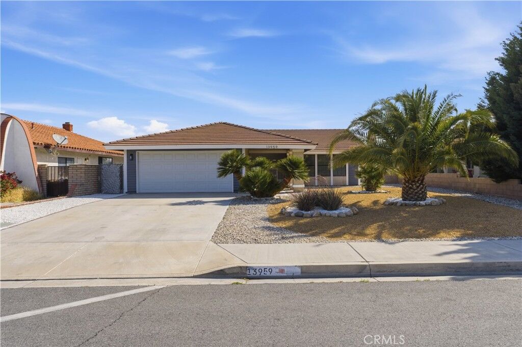 Property Photo: 13959 Driftwood CA 92395
