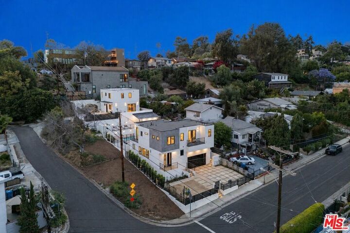 Property Photo:  1903 Lake Shore Avenue  CA 90039 