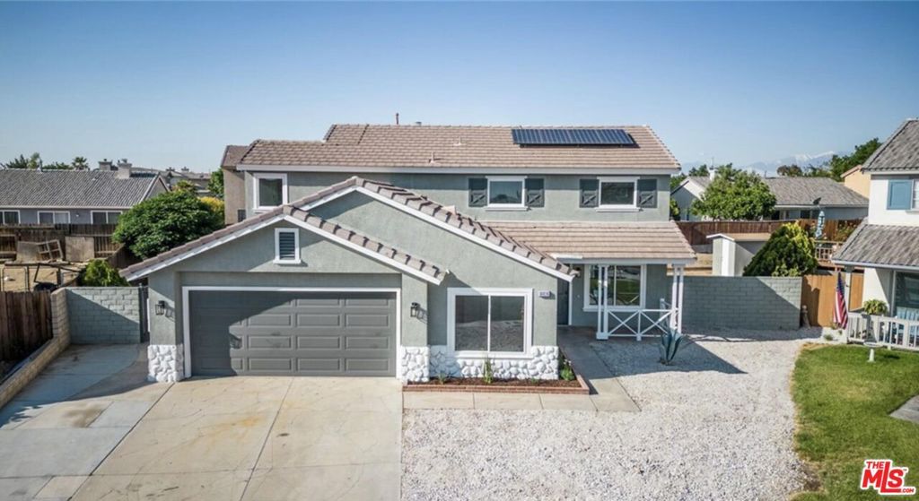 Property Photo: 14414 Laguna Court CA 92301