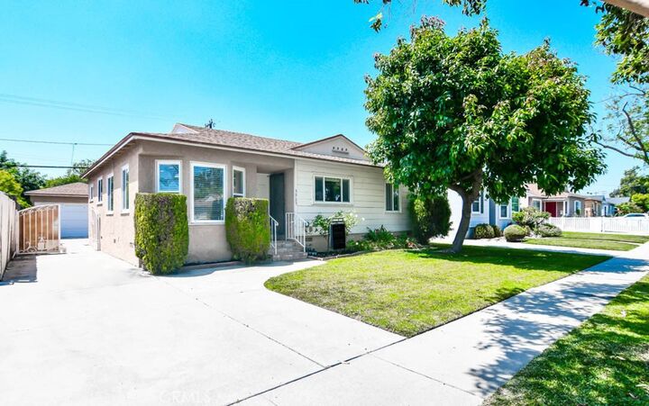 Property Photo:  3927 Lees Avenue  CA 90808 