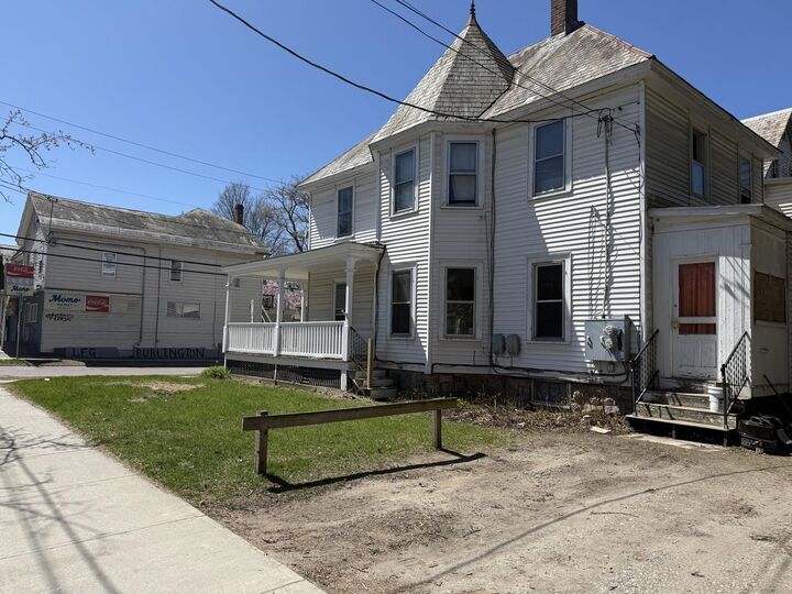 Property Photo:  384 North Street  VT 05401 