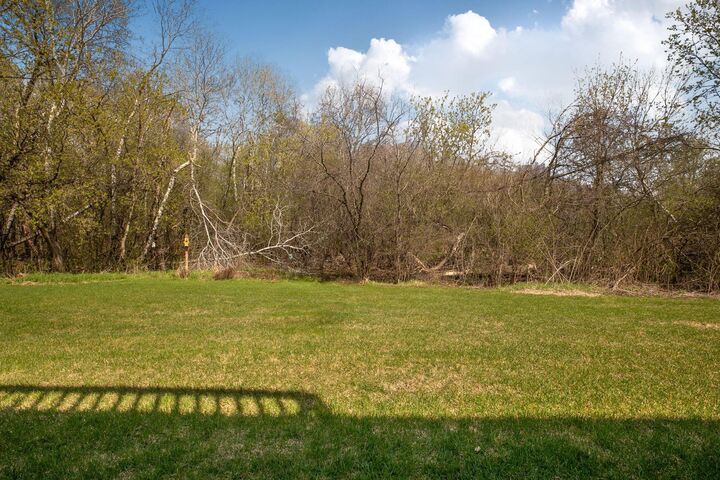 Property Photo:  1566 14th Street SE  MN 56304 