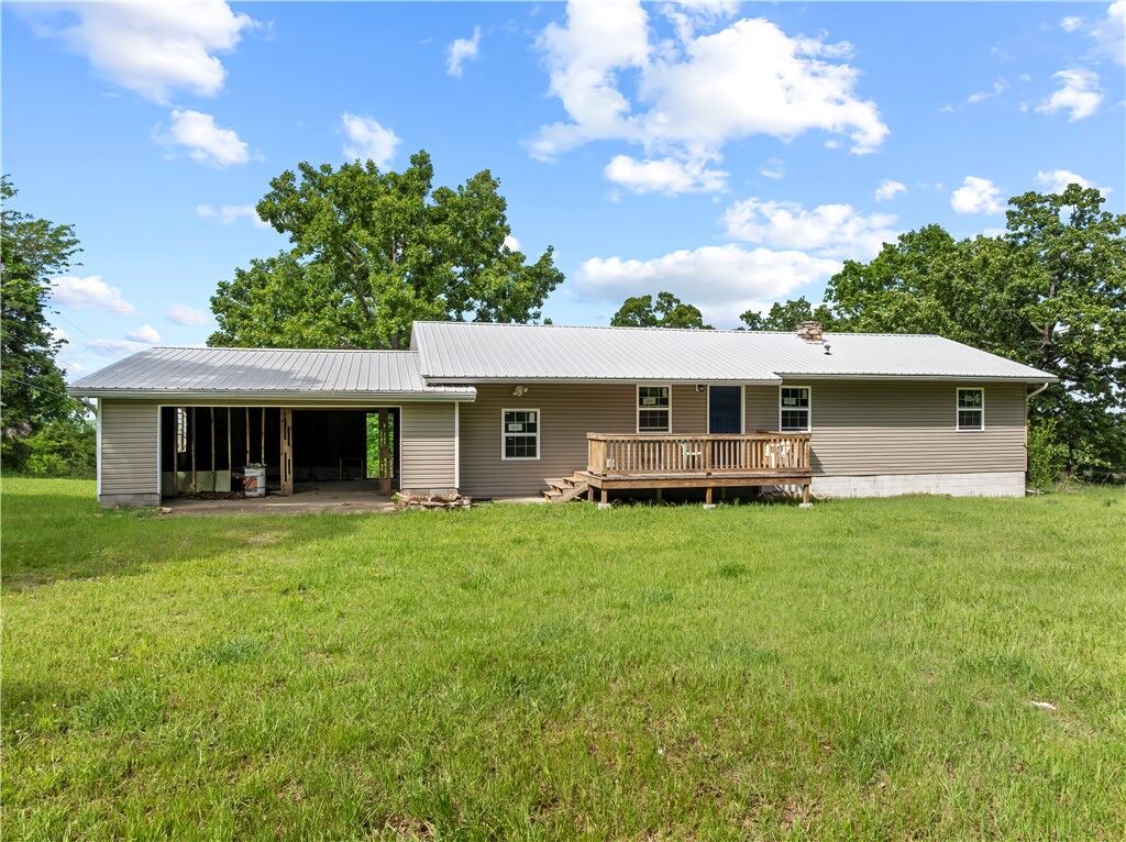 Property Photo:  4 Shady Knoll Lane  AR 72687 