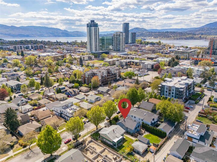 Property Photo:  756 Stockwell Avenue  BC V1Y 6V9 