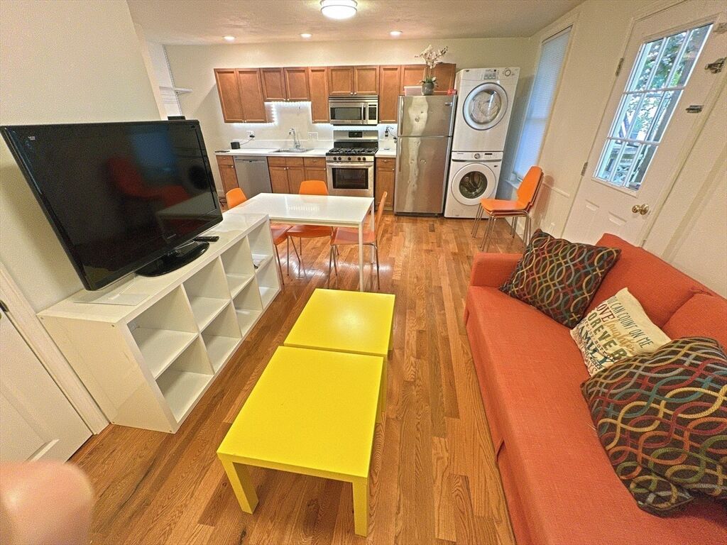 Property Photo:  130 W 8th St 1  MA 02127 