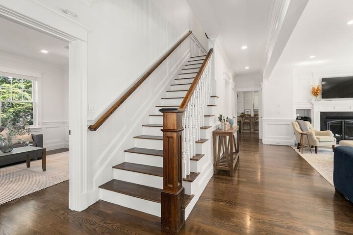 Property Photo:  33 Everett Street  MA 01742 