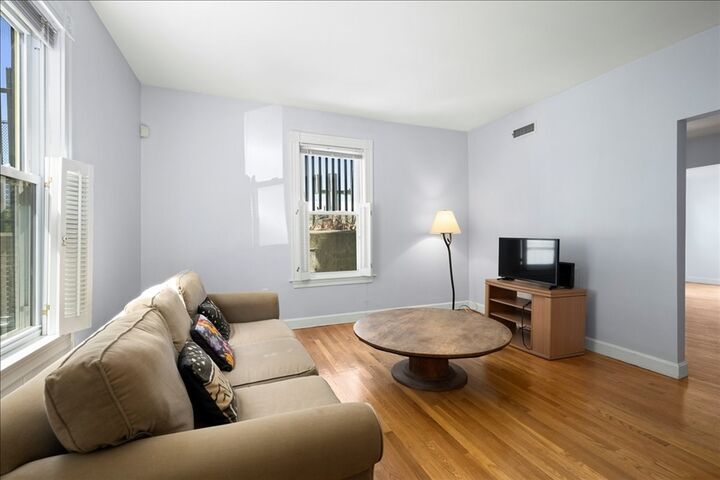 Property Photo:  9 Allen Ct 9  MA 02143 