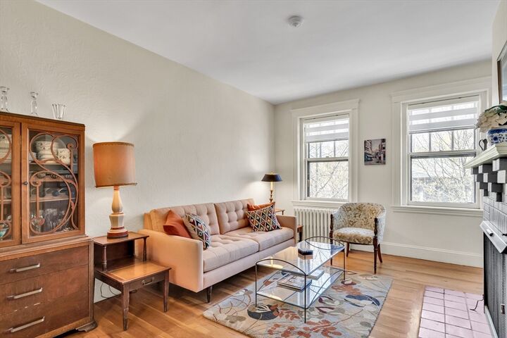 Property Photo:  36 Linnaean St 12A  MA 02138 