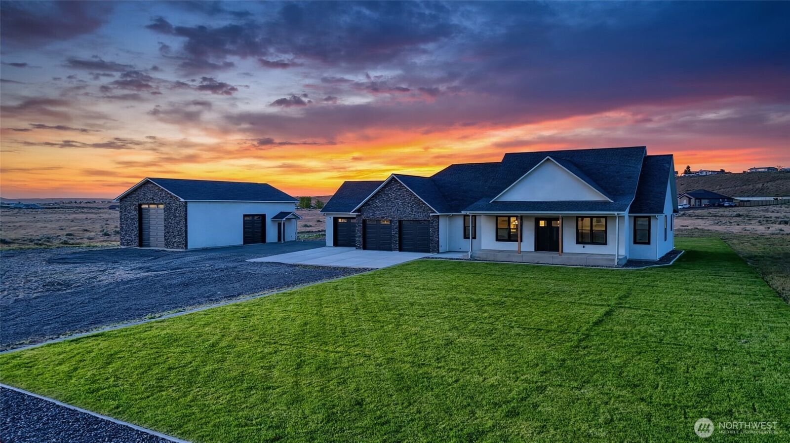 Property Photo:  5324 NE Rd 7.3  WA 98837 