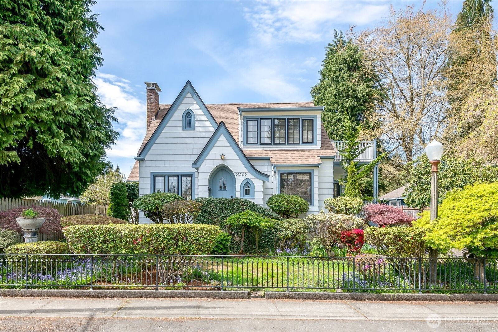 Property Photo:  3025  Maringo Road SE  WA 98501 