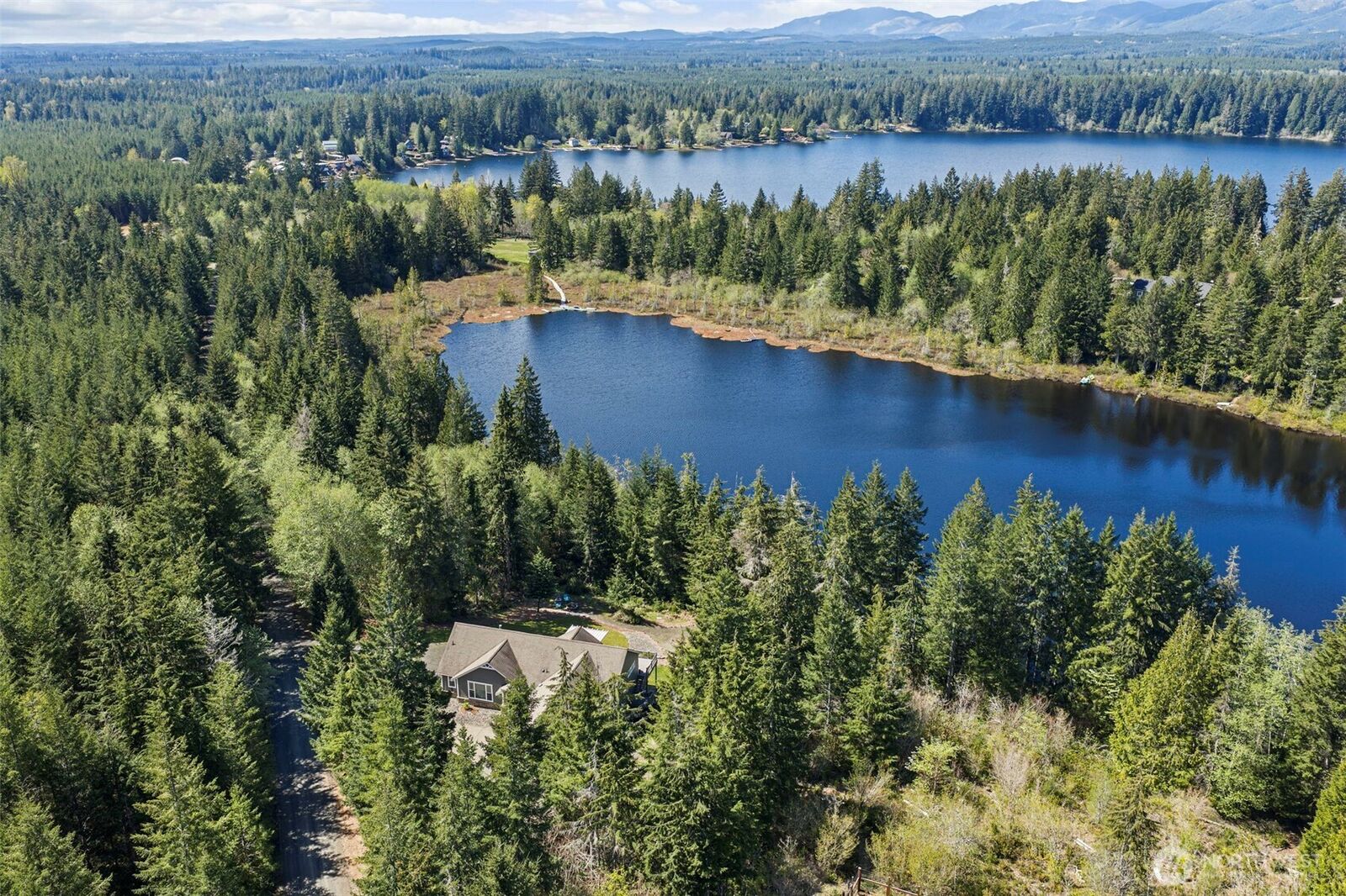 Property Photo:  341 W Reeves Hill Drive  WA 98584 