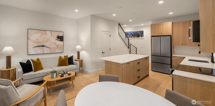 Property Photo:  503 S Henderson Street  WA 98108 