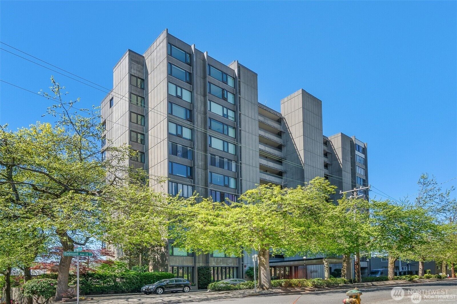 Property Photo:  601  Belmont Avenue E B9  WA 98102 