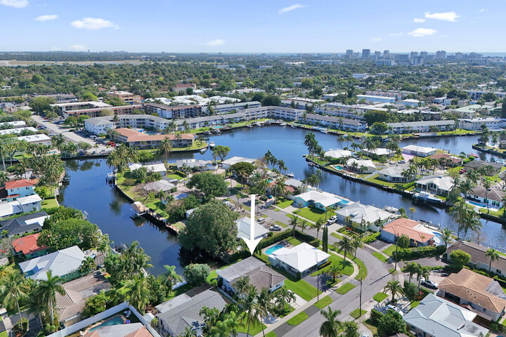 Property Photo:  381 SE 3rd Street  FL 33060 