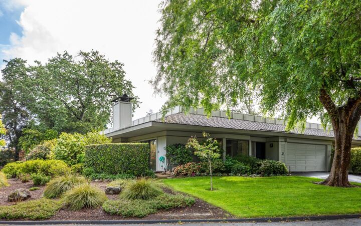 Property Photo:  37 Deep Well Lane  CA 94022 