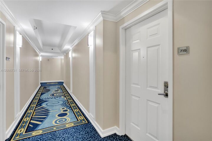 Property Photo:  1819 SE 17th St 710  FL 33316 