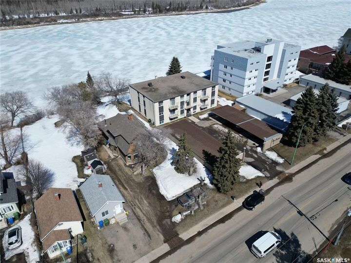 Property Photo: 510 River Street E SK S6V 0A6