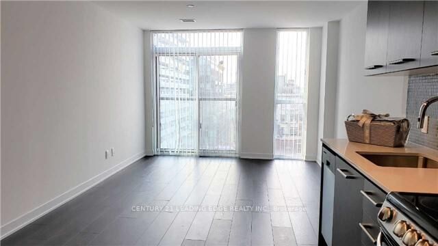 Property Photo: 87 Peter Street 1208 ON M5V 2G4