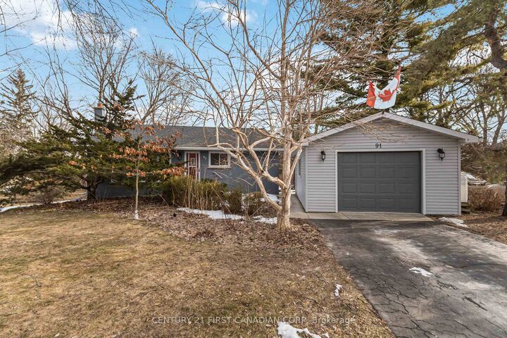 Property Photo: 91 Biscay Road ON N6H 3K8