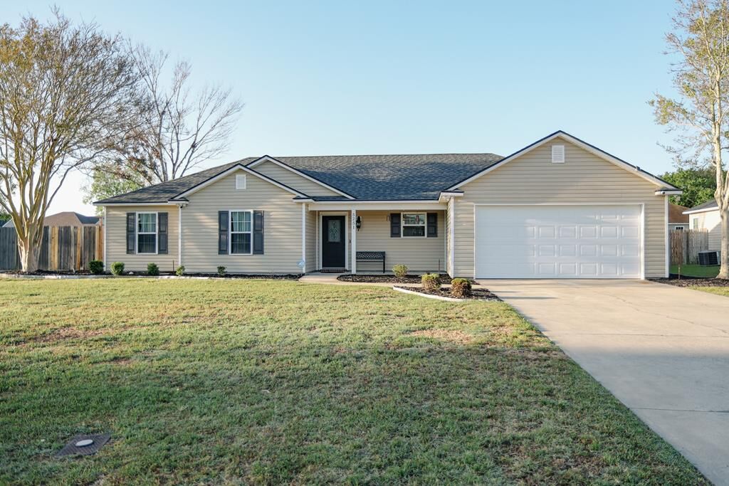 Property Photo: 5251 Anchor Point GA 31605