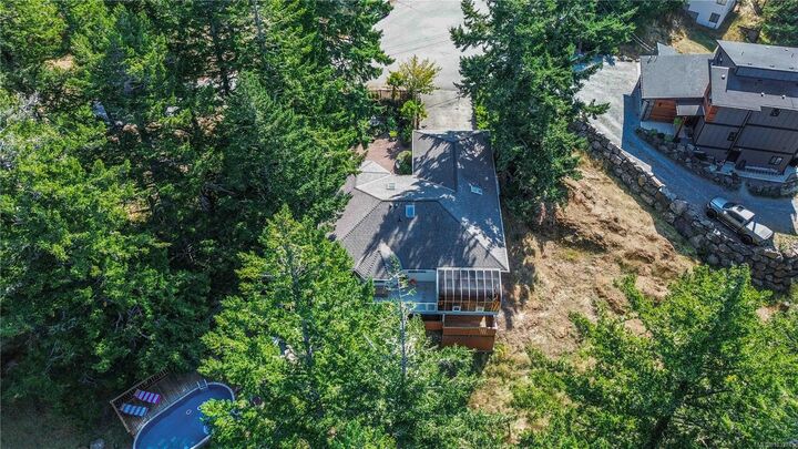 Property Photo: 646 Cains Way BC V9Z 1C6