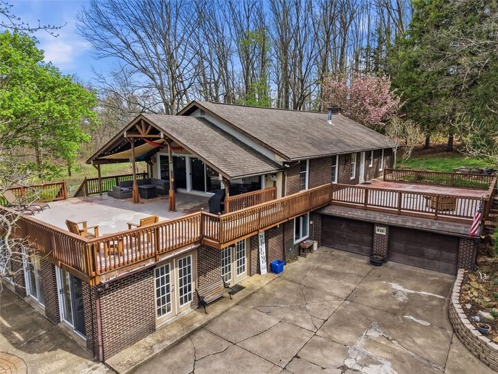Property Photo:  215 Wises Grove Rd  PA 15066 
