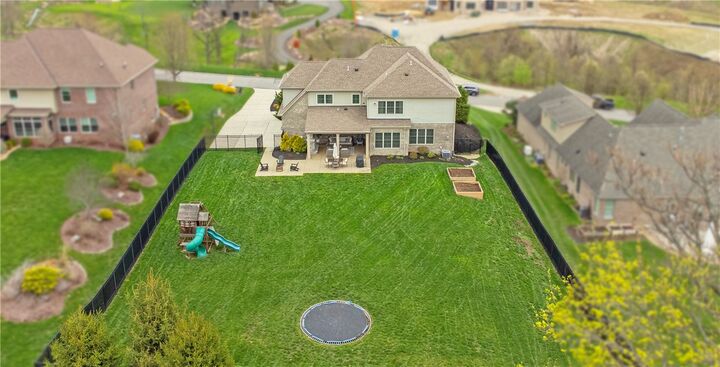 Property Photo:  332 Braeburn Drive  PA 15317 