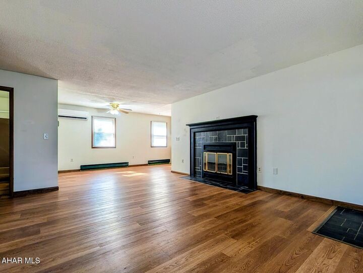 Property Photo:  534 N 5th Street  PA 17233 