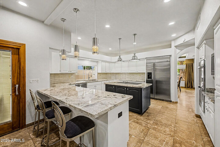 Property Photo: 5812 W Del Lago Circle AZ 85308