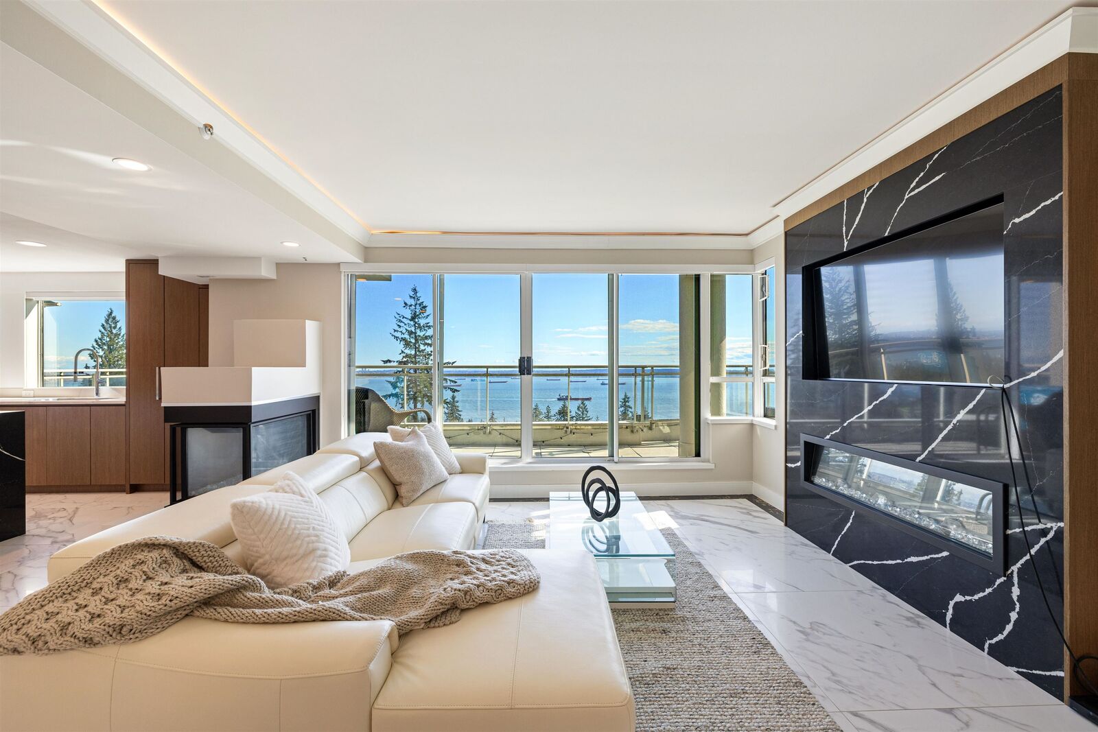 Property Photo: 3105 Deer Ridge Drive 701 BC V7S 4W1