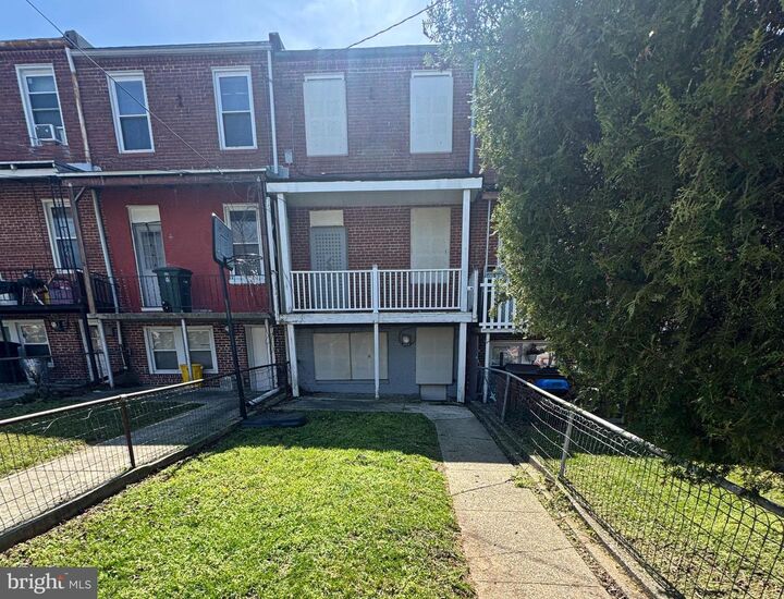 Property Photo: 3336 Chesterfield Avenue MD 21213