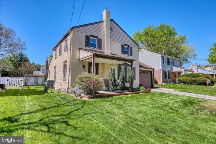 Property Photo:  402 Evans Avenue  PA 19090 