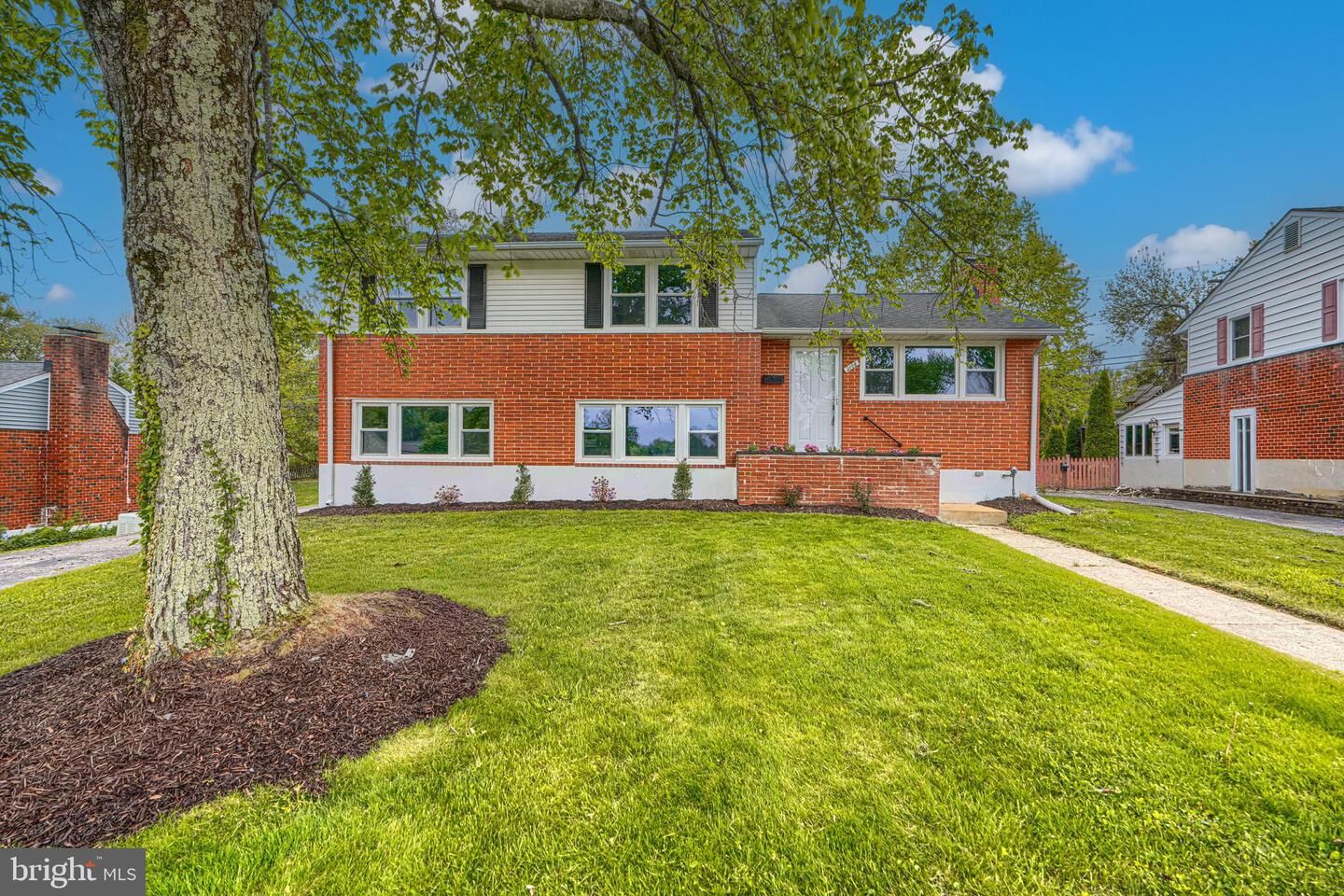 Property Photo:  2108 Eastridge Road  MD 21093 