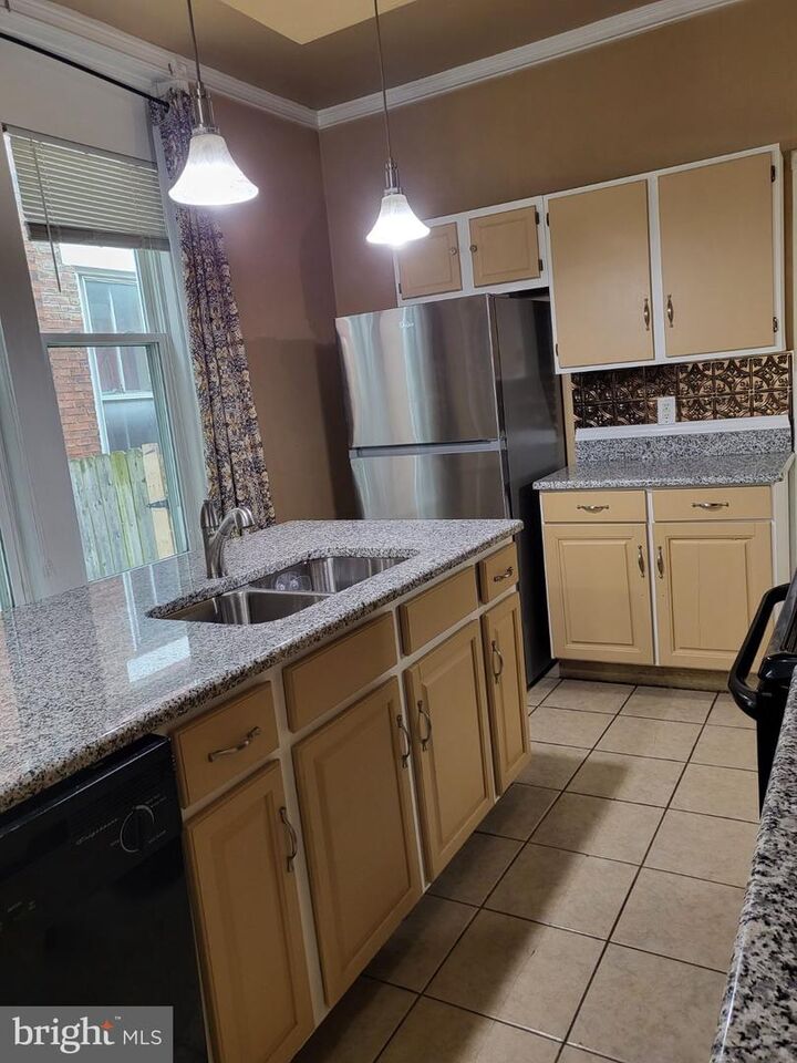 Property Photo:  1823 N 2nd Street 1  PA 17102 