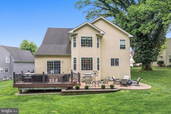 Property Photo:  304 Carolee Circle  PA 19064 
