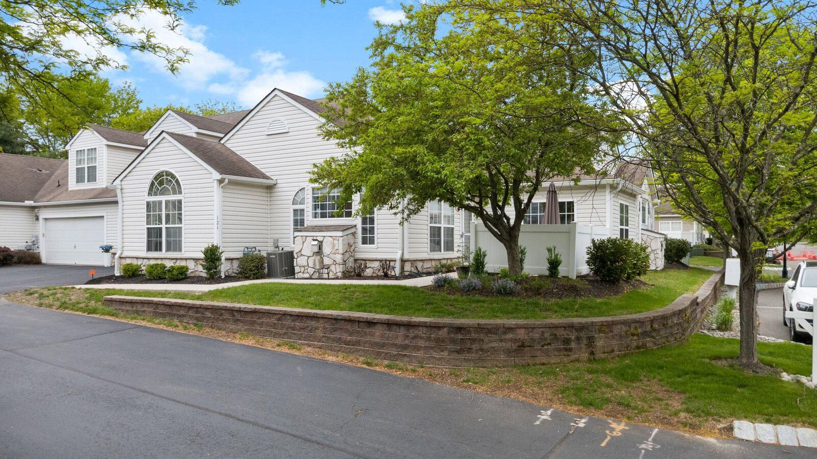 Property Photo:  121 Traditions Way  NJ 08648 