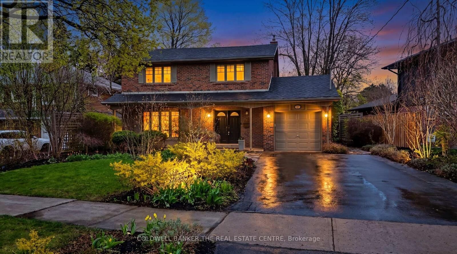 Property Photo: 11 Dunlace Drive ON M2L 2R8