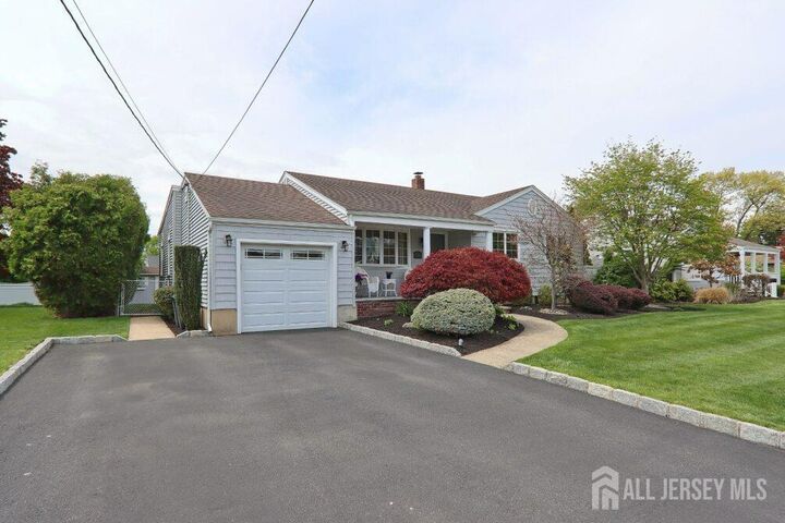 Property Photo:  2036 Perry Street  NJ 07080 