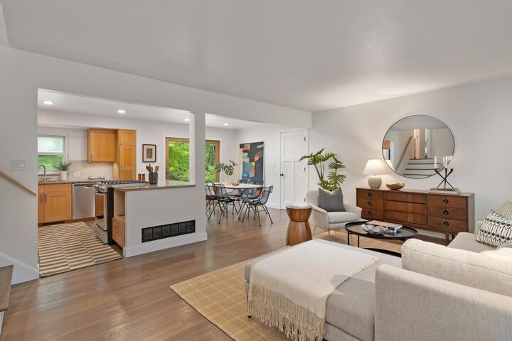 Property Photo:  370 Longfellow Avenue  OH 43085 