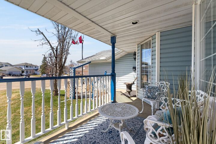 Property Photo: 3108 36B Avenue NW AB T6T 1H4