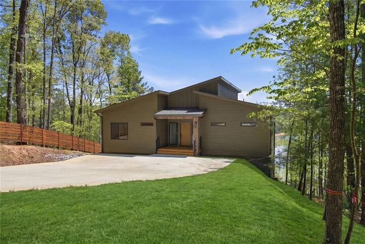 Property Photo:  11 Falcon Drive  GA 30512 